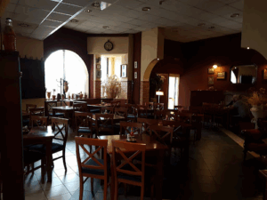 Názov spoločnosti je Pizzeria Rotunda